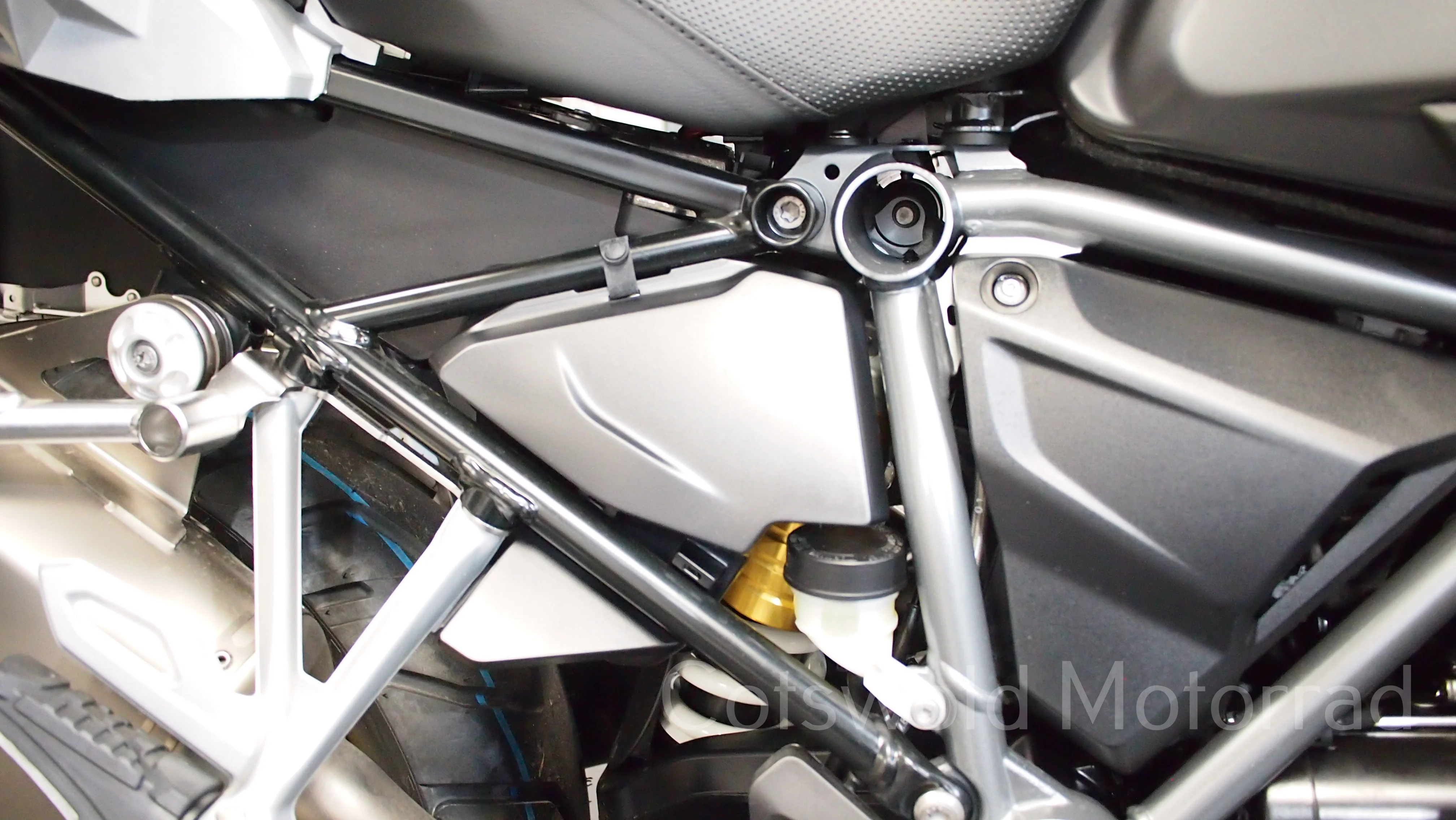 BMW Motorrad Splash Guard and Radiator Guard Set - Image 4